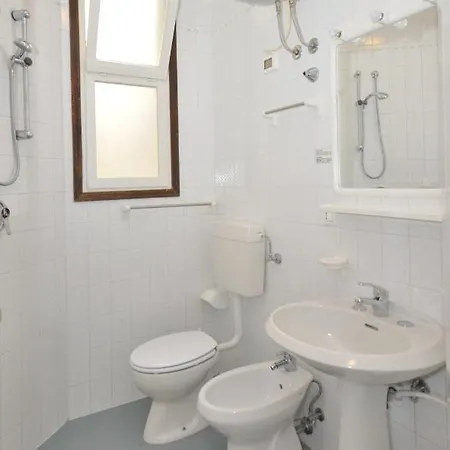 Villaggio Tivoli Apartman *
