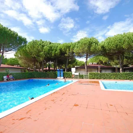 Villaggio Tivoli Apartman *