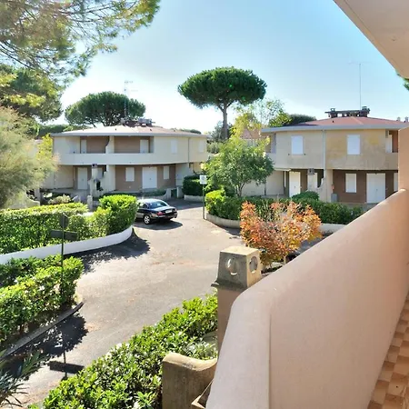 Villaggio Tivoli アパート ビビオーネ